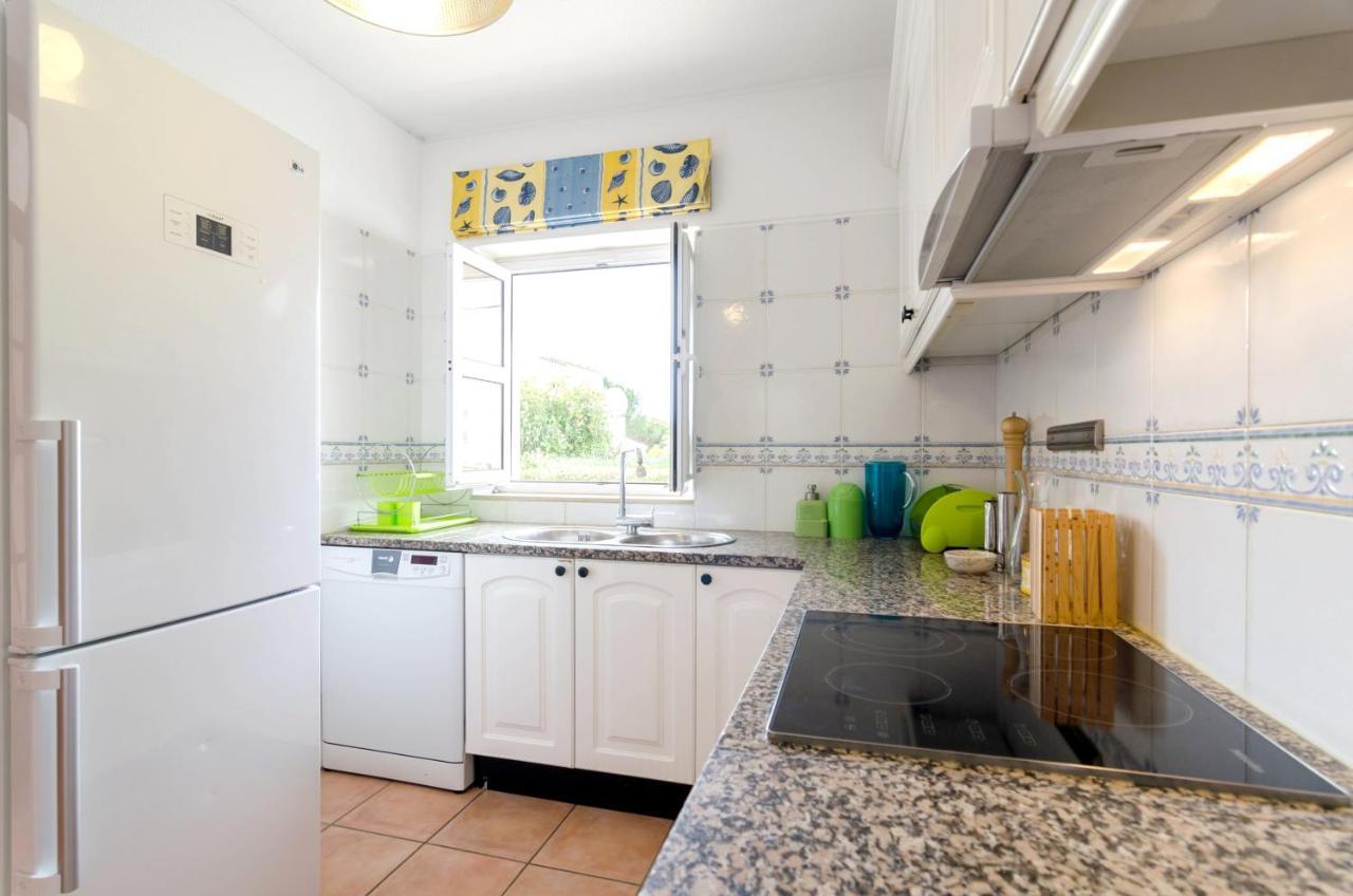 Charming House In Vilamoura With Shared Pool ภายนอก รูปภาพ